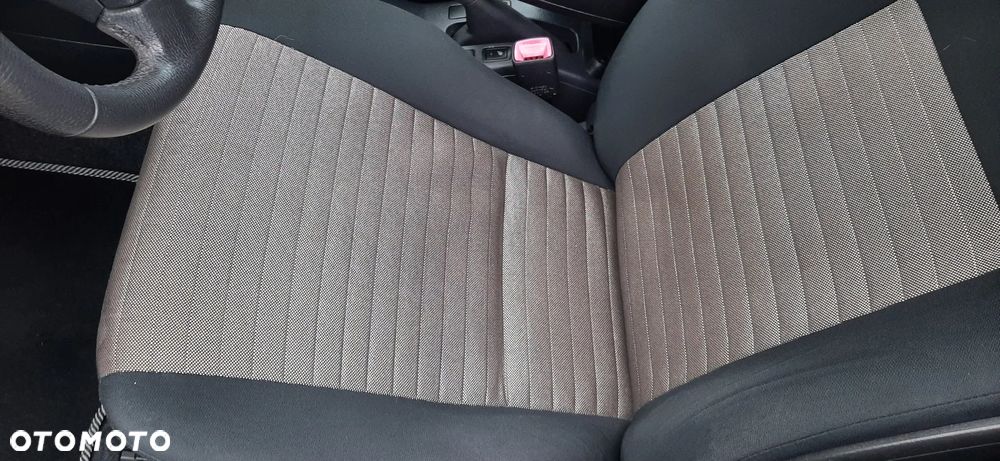 Fiat Sedici 1.6 16V 4x2 Emotion - 28