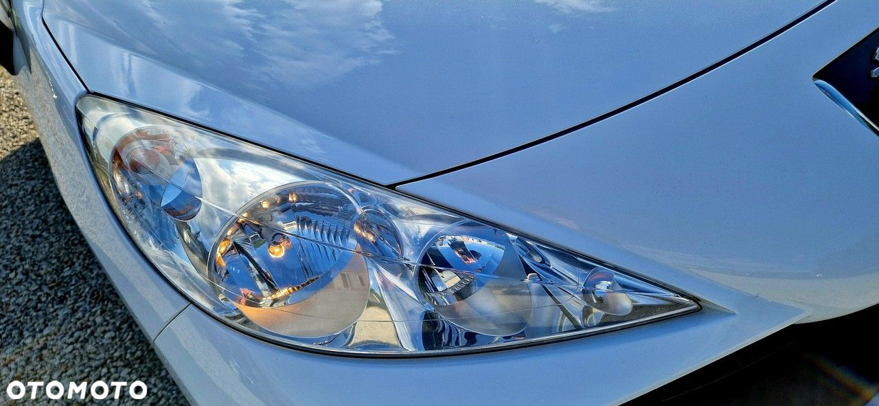 Peugeot 207 1.6 HDi 16V U Move - 24