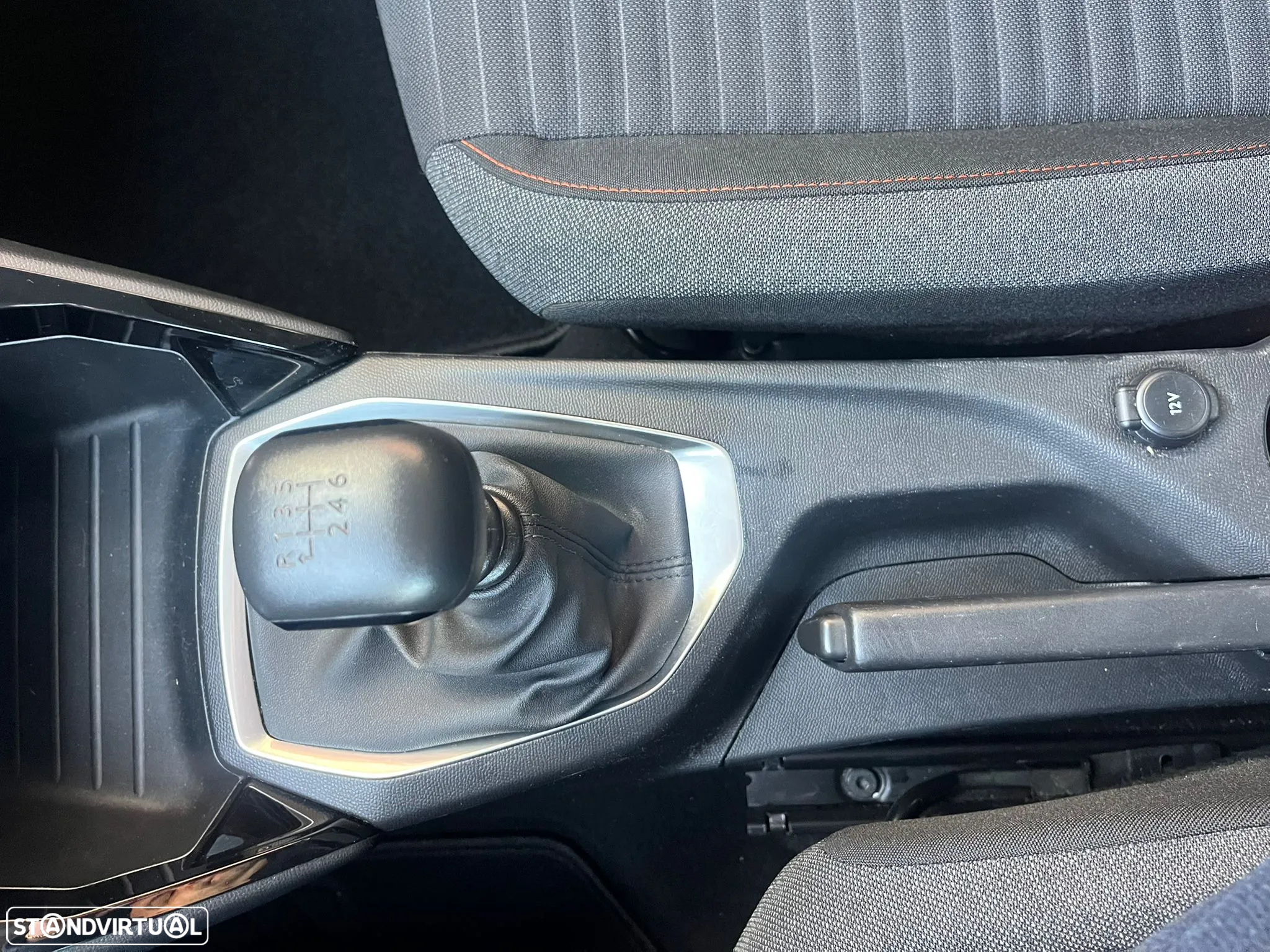 Peugeot 208 1.5 BlueHDi Active Business Pack - 56