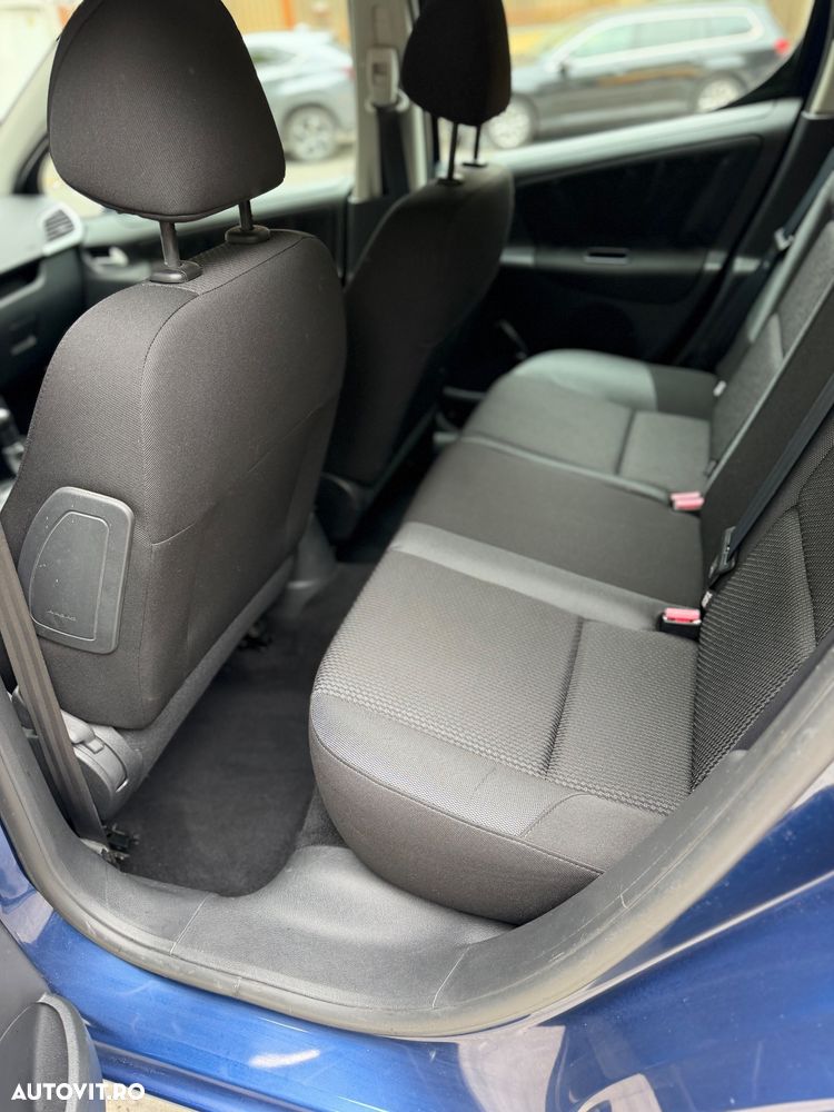 Peugeot 207 - 7
