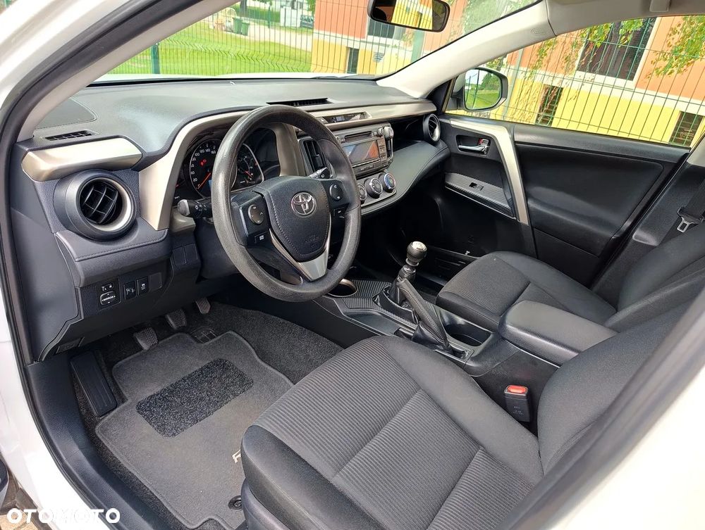 Toyota RAV4 2.0 D-4D 4x2 Start-Stop Comfort - 13