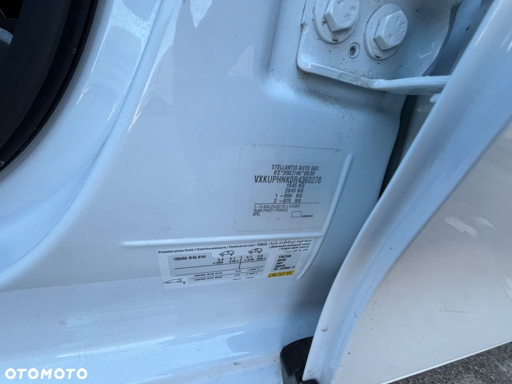 Opel Corsa - 17