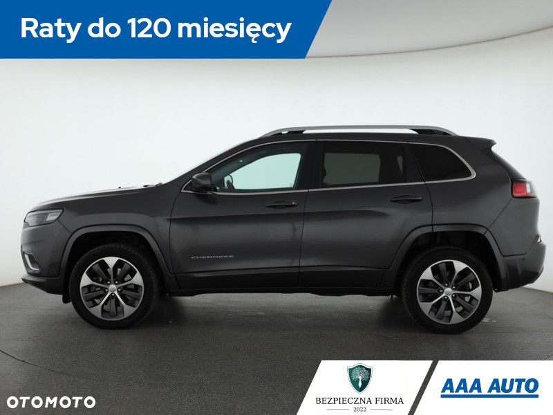 Jeep Cherokee - 3