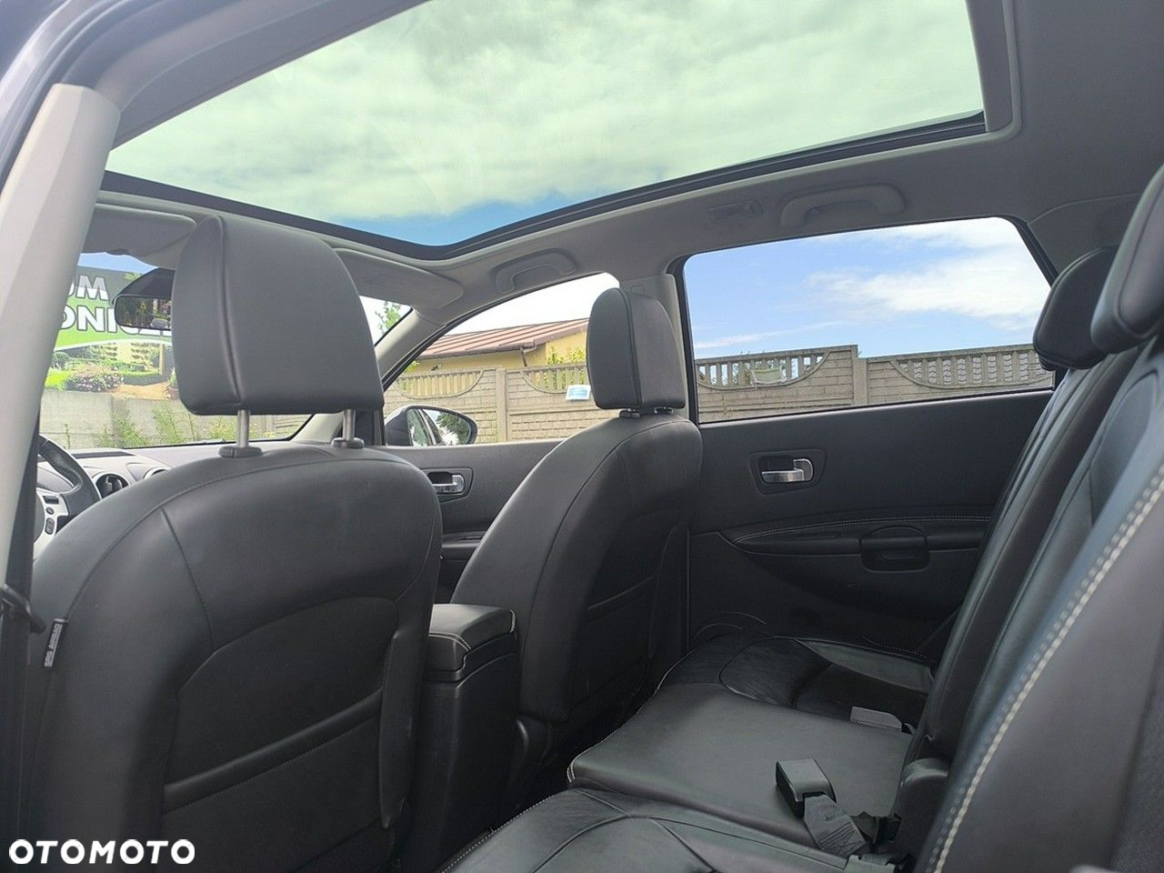 Nissan Qashqai+2 - 16