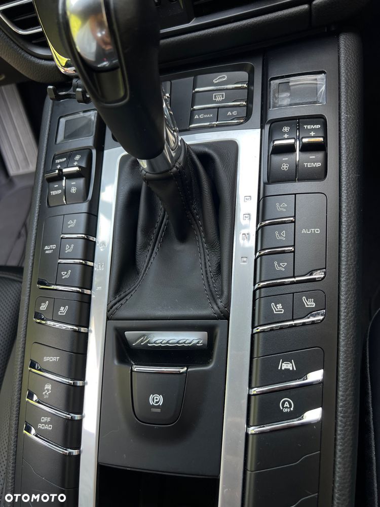 Porsche Macan Standard - 13