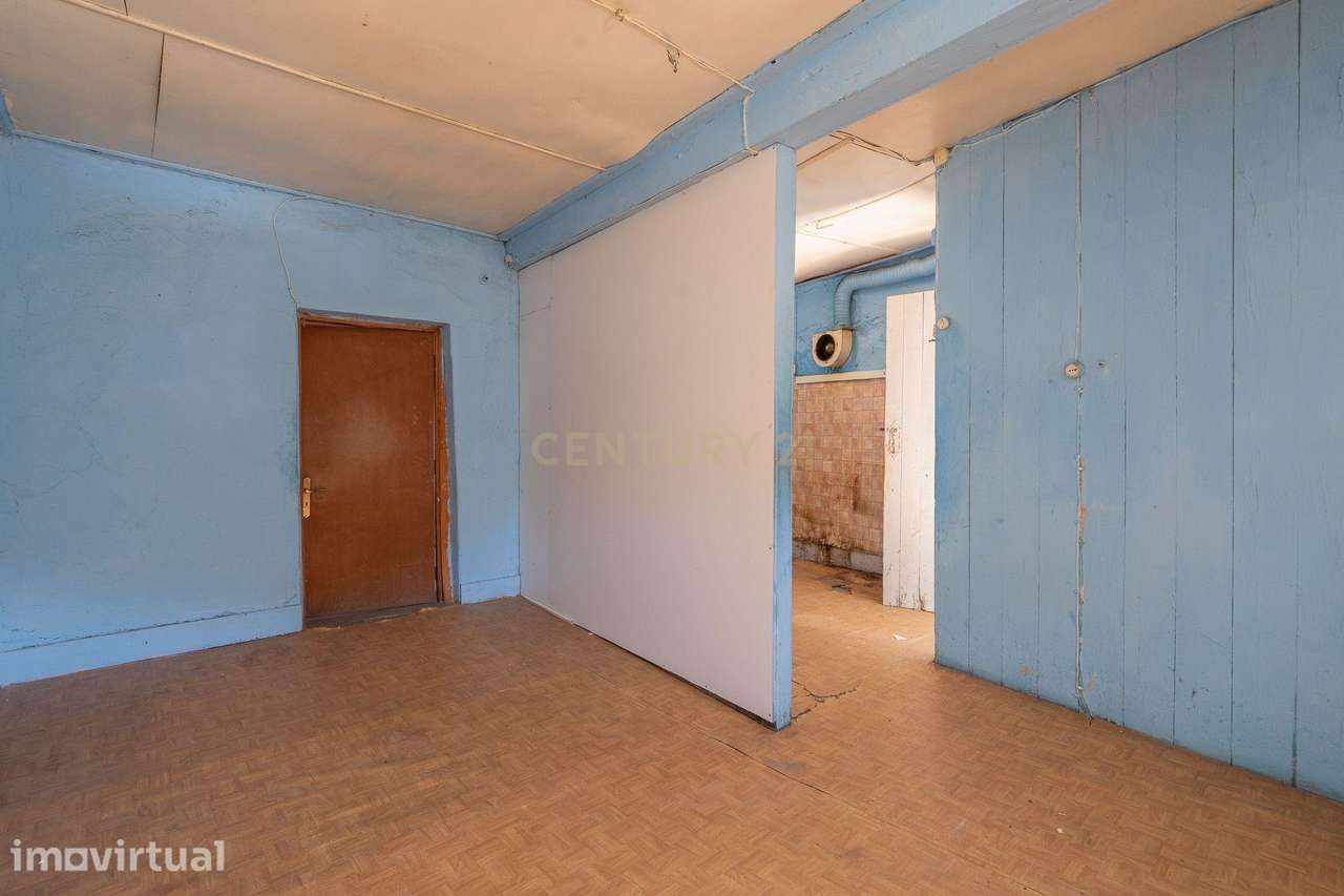 Casa para Recuperar em Fundão - Oportunidade Única - Grande imagem: 3/15