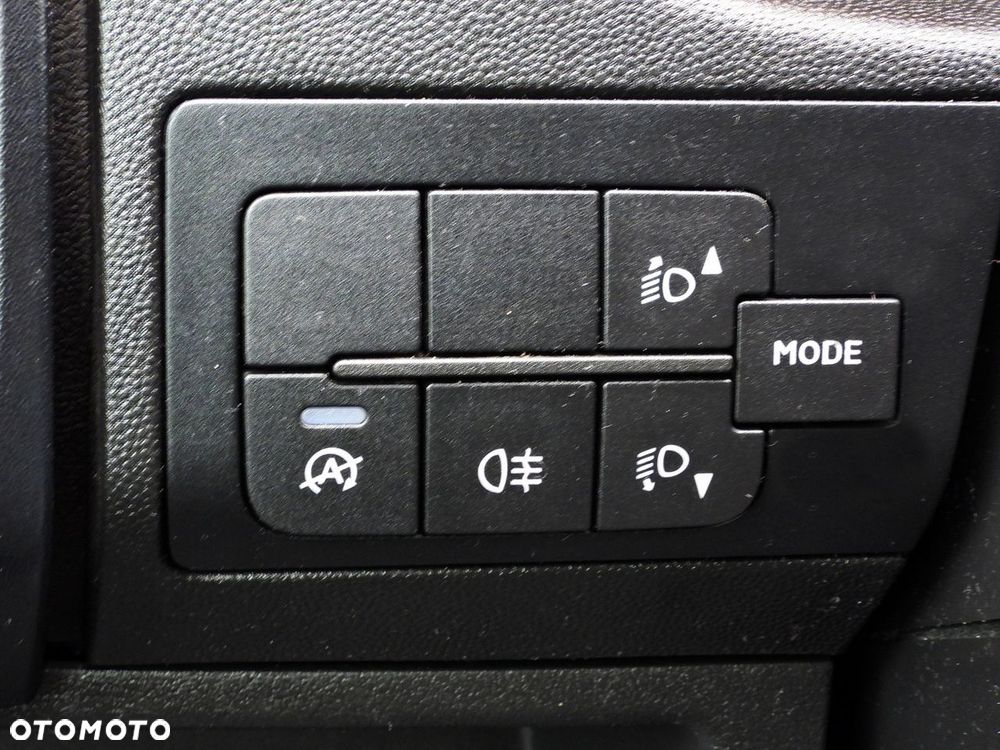 Citroën JUMPER  FURGON BRYGADÓWKA  7 MIEJSC TEMPOMAT LEDY KLIMATYZACJA  165KM - 27