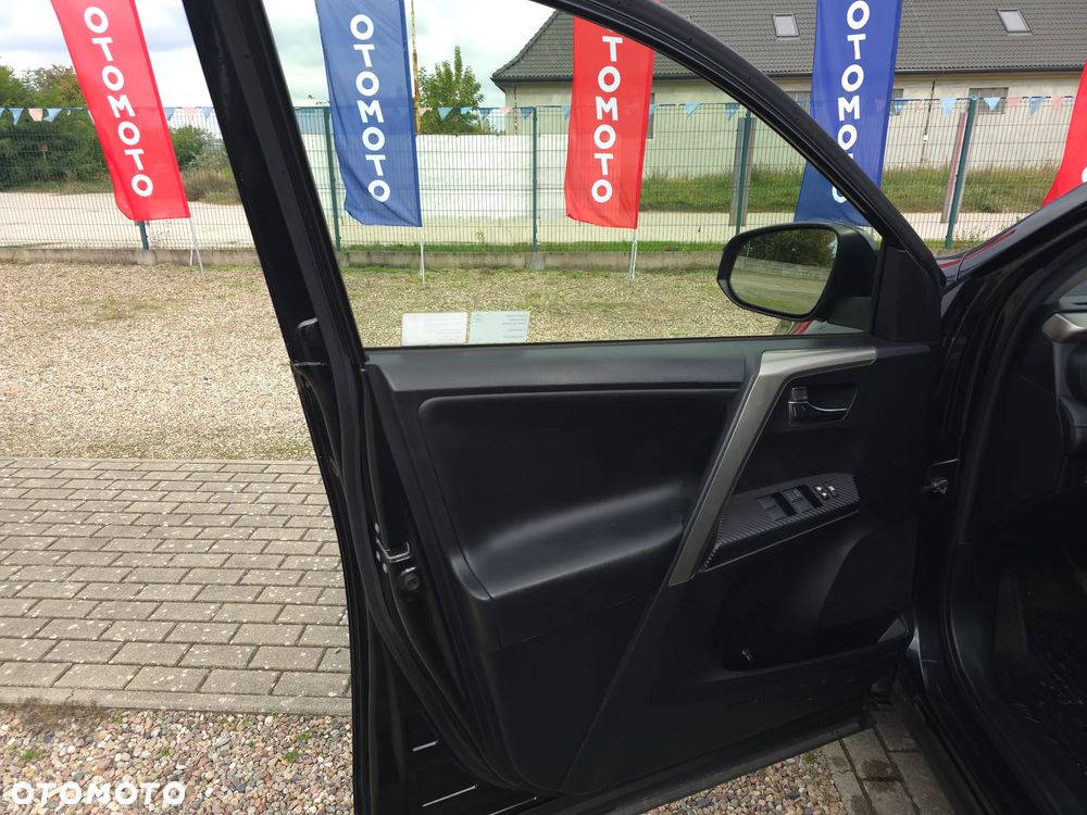 Toyota RAV4 2.0 D-4D Premium - 18