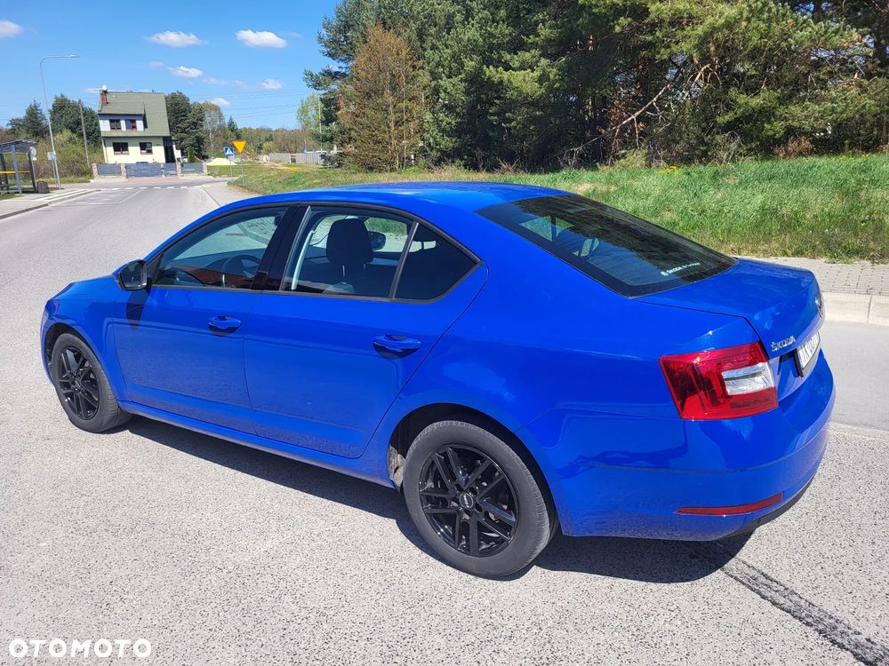 Skoda Octavia 1.6 TDI Business - 4
