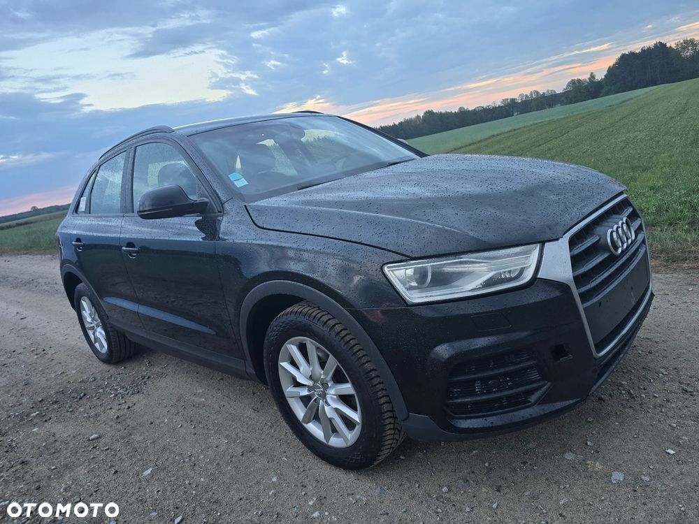 Audi Q3 2.0 TDI Design - 1