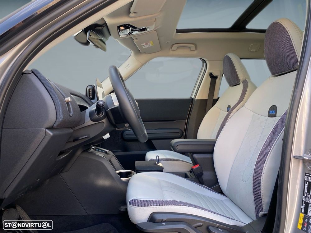 MINI Countryman E Classic M - 3