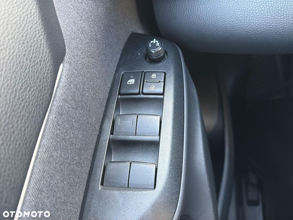 Toyota Yaris Cross - 17