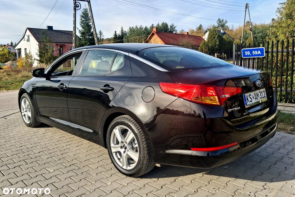 Kia Optima - 4
