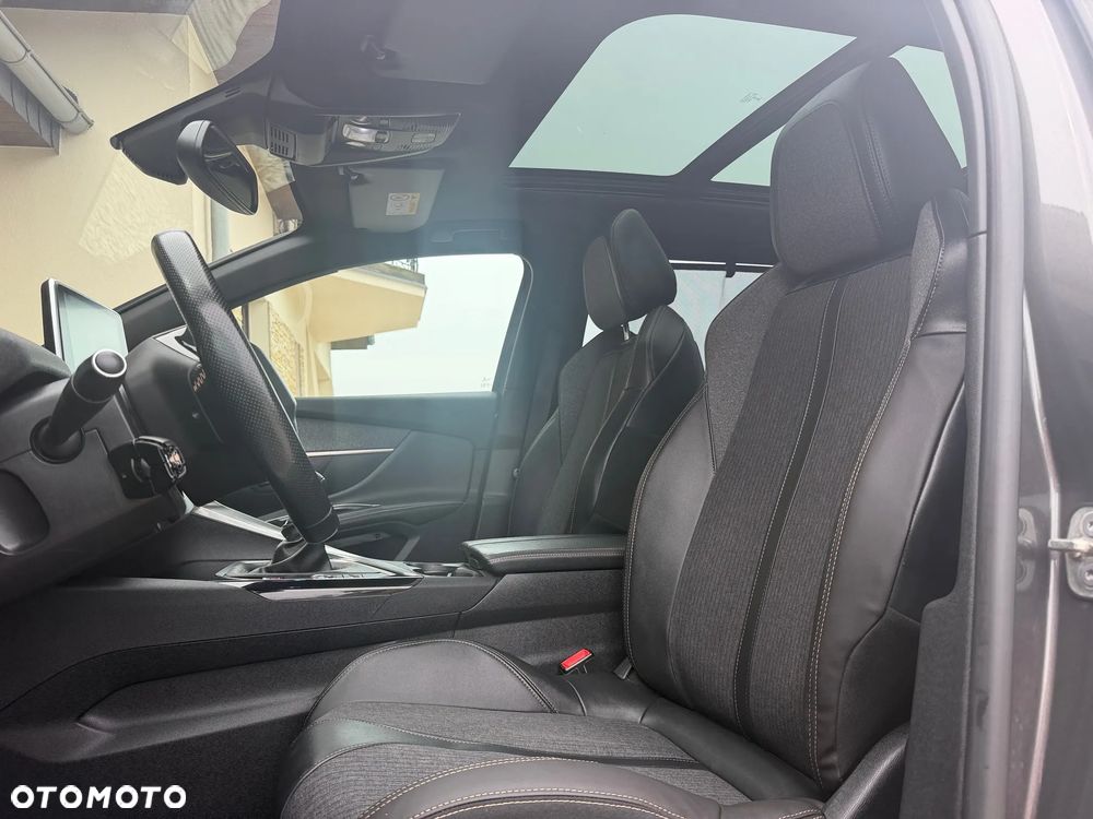 Peugeot 5008 - 21