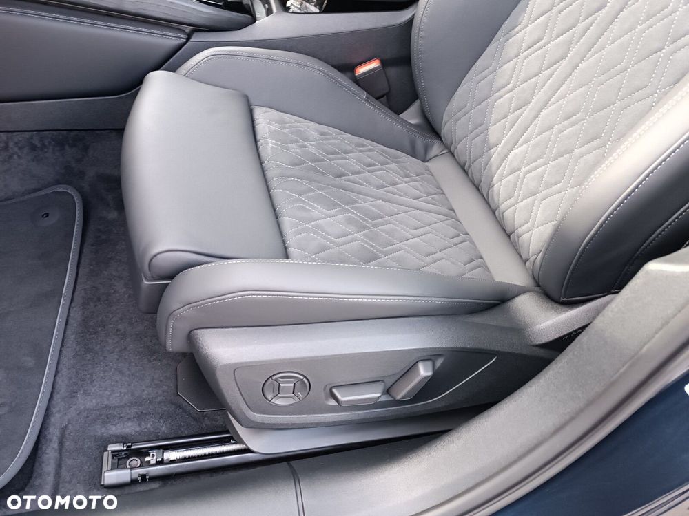 Audi A5 Limousine - 12