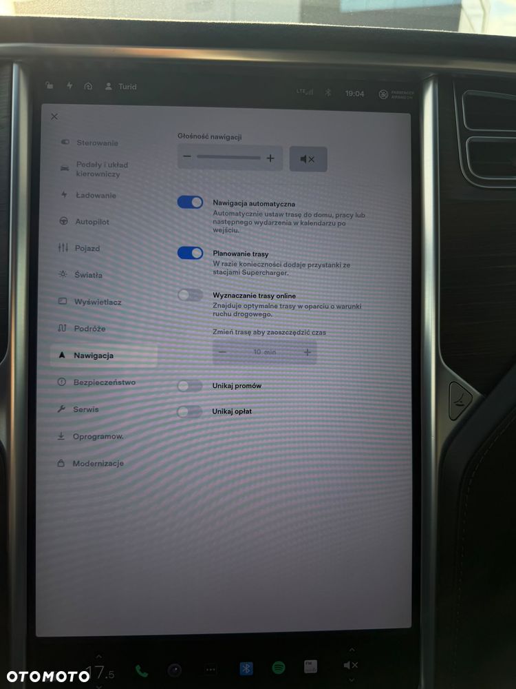 Tesla Model S - 33