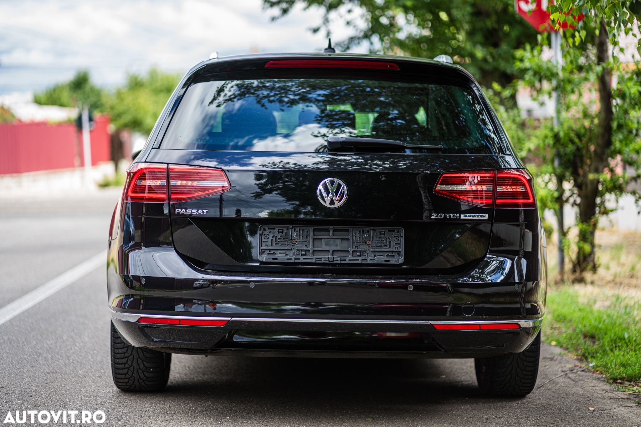 Volkswagen Passat Variant 2.0 TDI DSG (BlueMotion Technology) Highline - 4