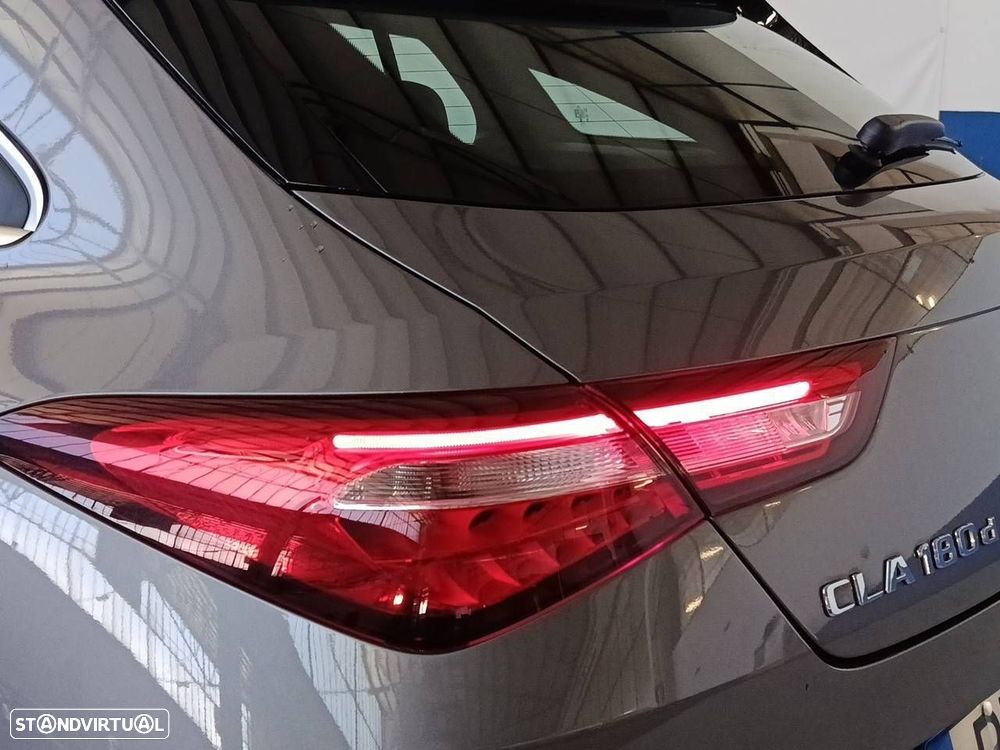 Mercedes-Benz CLA 180 d Shooting Brake Style Aut. - 26