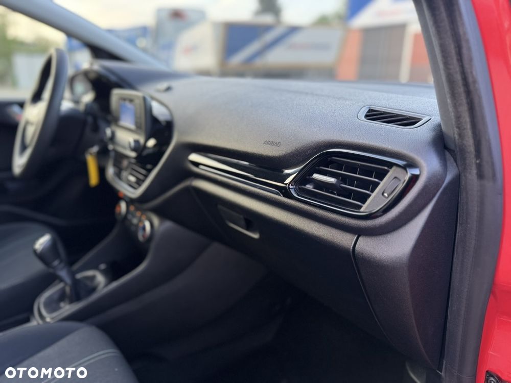 Ford Fiesta 1.1 S&S TREND - 15