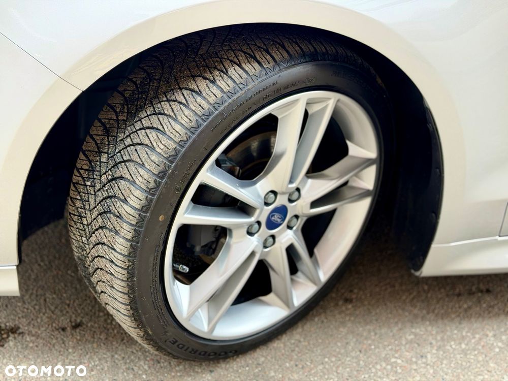 Ford Mondeo 2.0 TDCi Bi-Turbo PowerShift-Aut ST-Line - 14