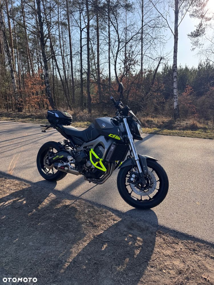 Yamaha MT - 4