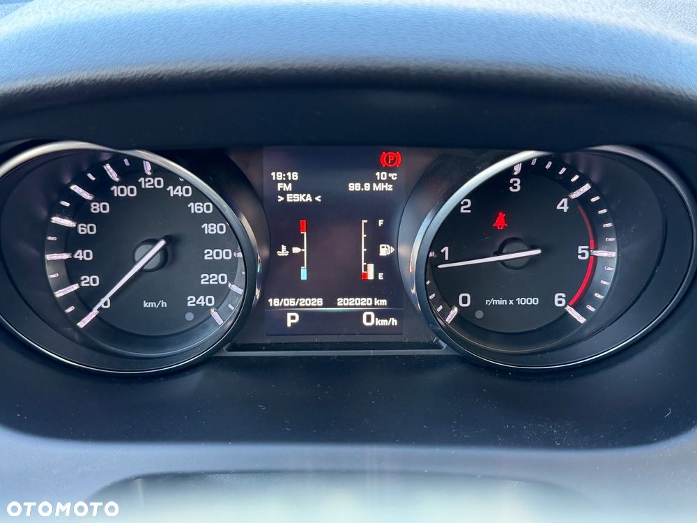 Land Rover Discovery Sport - 13