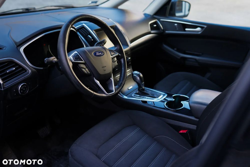 Ford Galaxy - 6