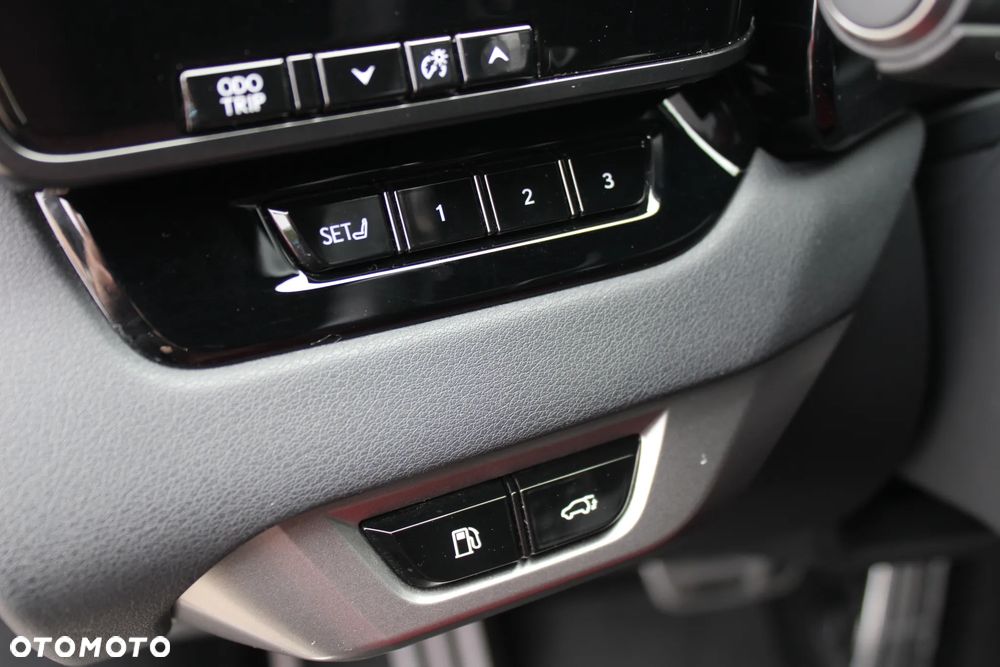 Lexus RX 500h F Sport - 27
