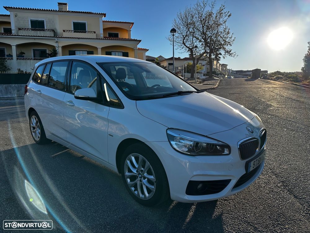 BMW 216 Gran Tourer - 4