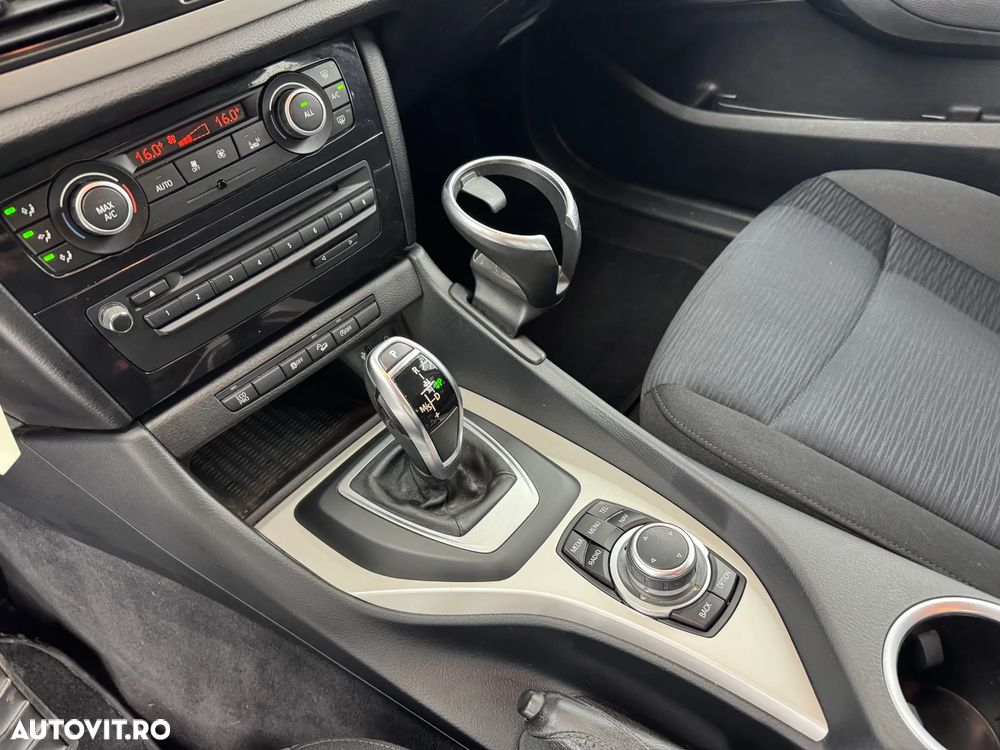 BMW X1 xDrive20d Aut. Sport Line - 6