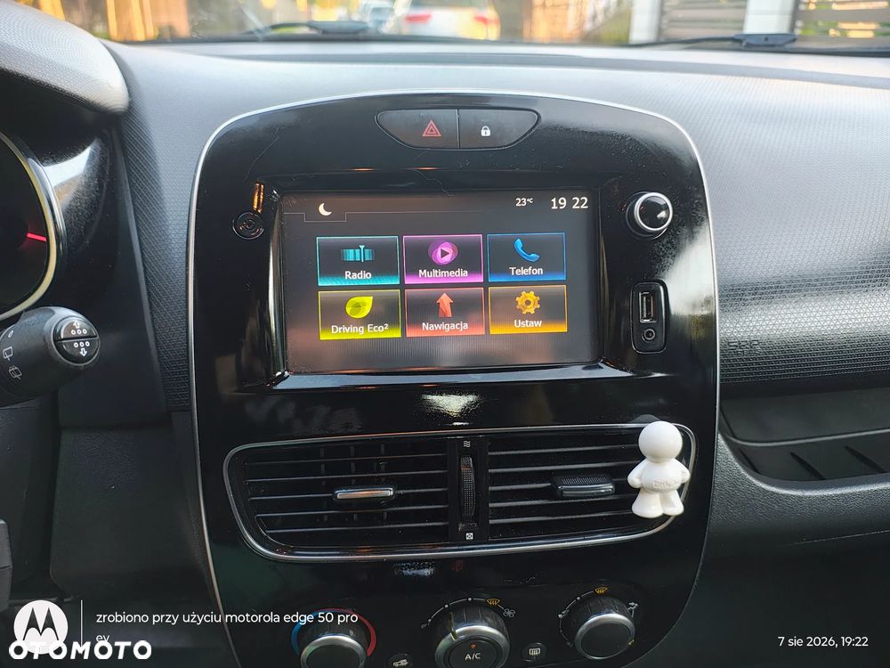 Renault Clio - 19