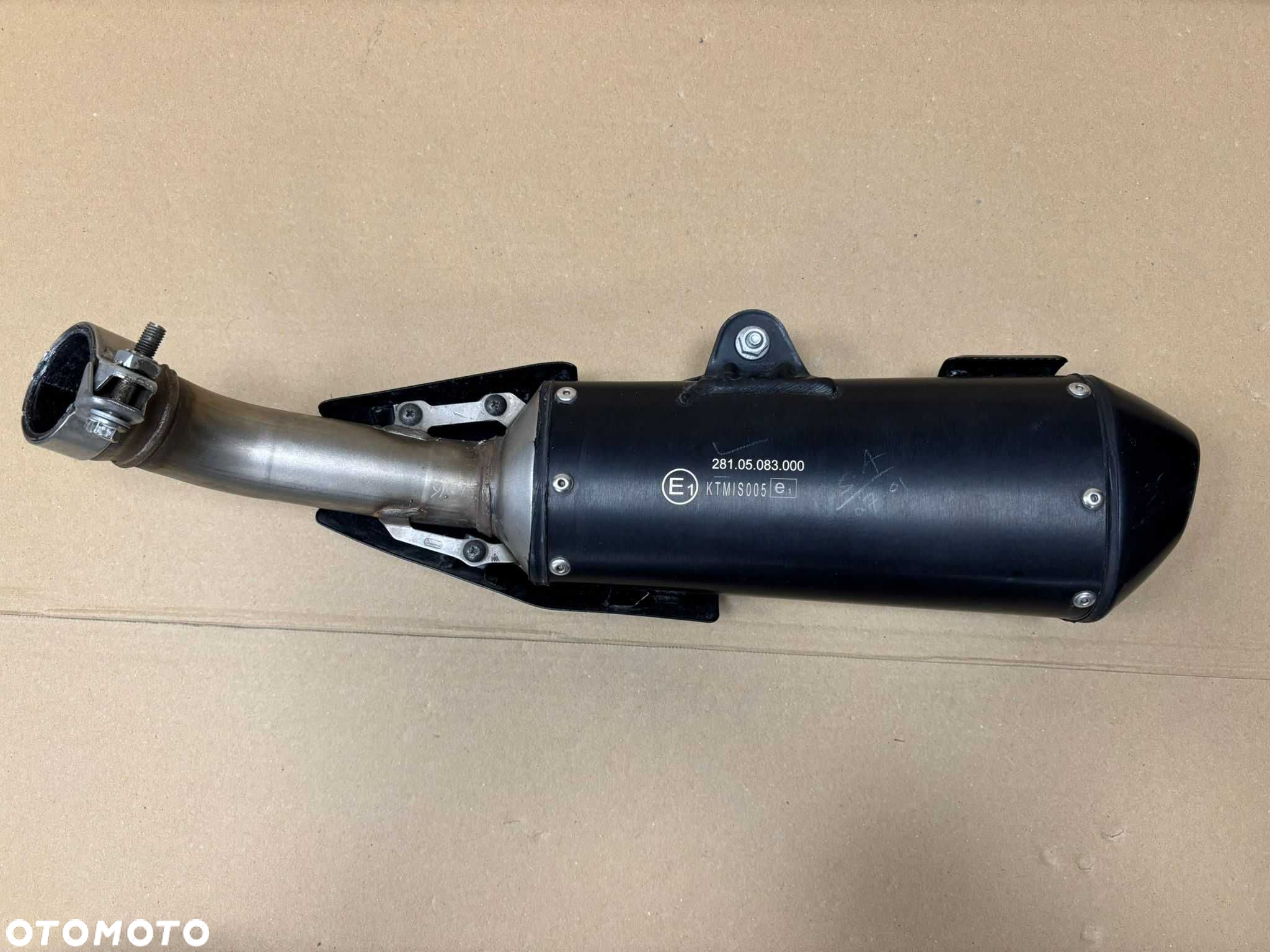 Wydech Tłumik Husqvarna Svartpilen  125 - 4
