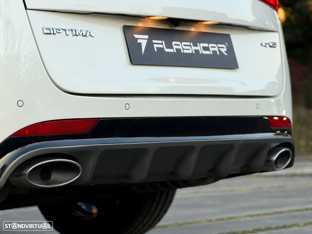 Kia Optima SW 1.7 CRDi GT Line 7DCT - 34