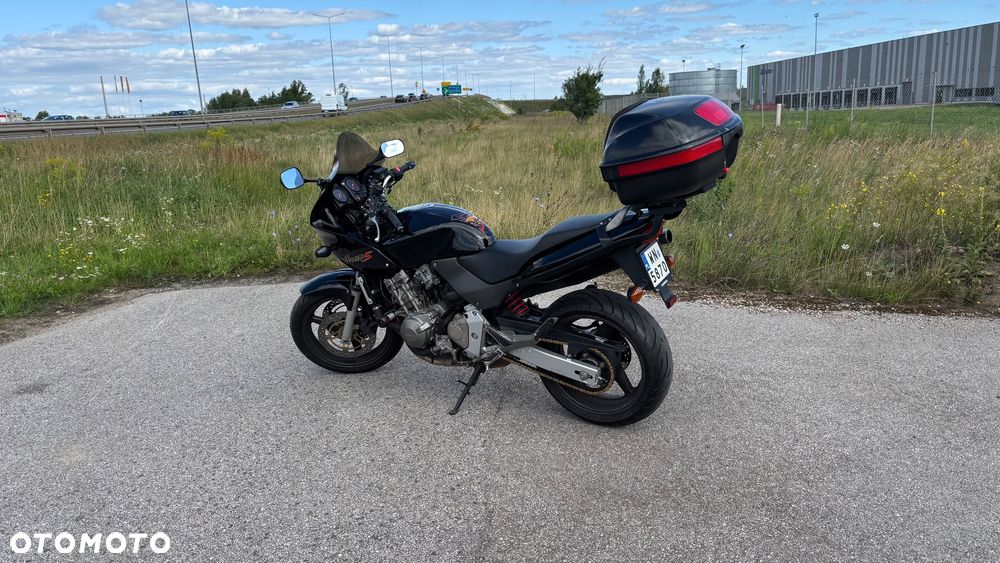 Honda Hornet - 4