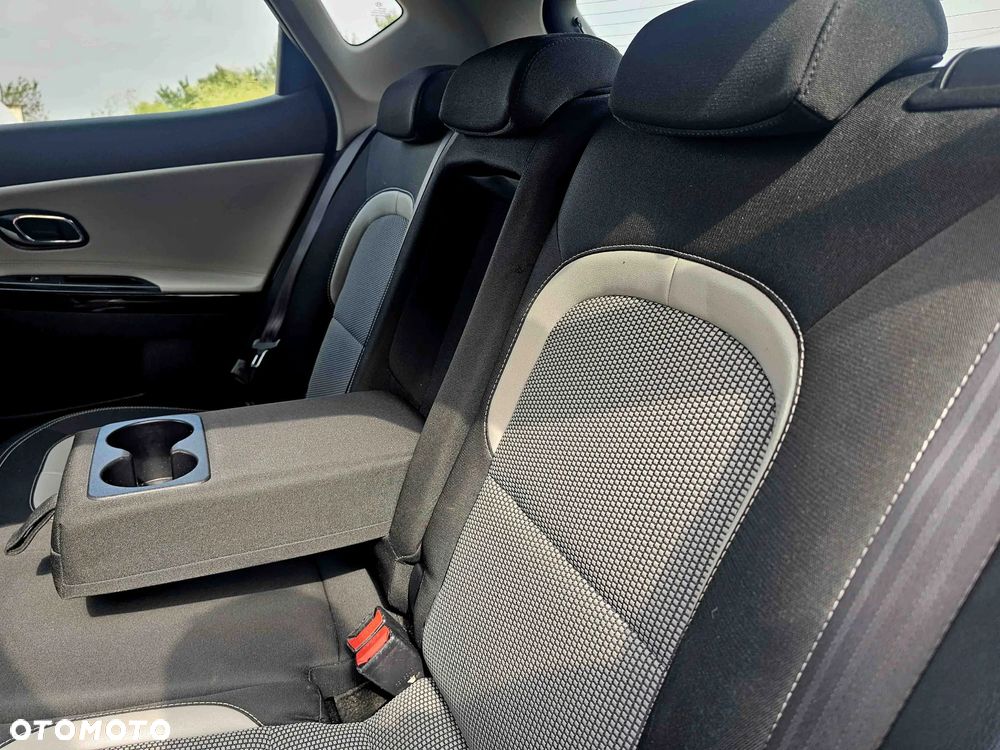 Kia Ceed 1.6 CRDi 136 ISG Spirit - 21