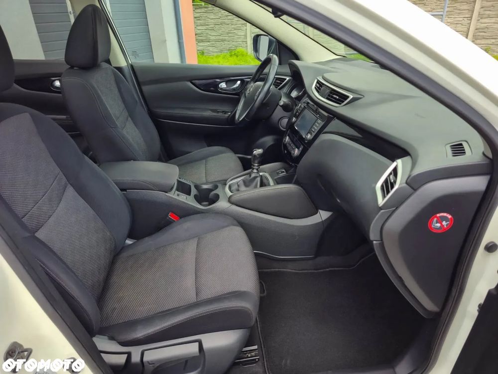 Nissan Qashqai - 29