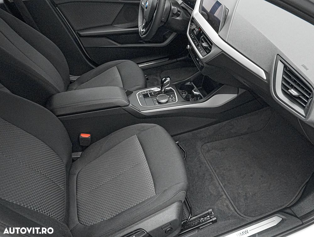 BMW Seria 1 - 12
