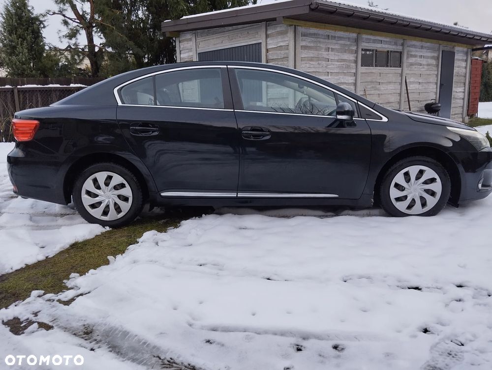 Toyota Avensis 2.0 D-4D Premium - 15