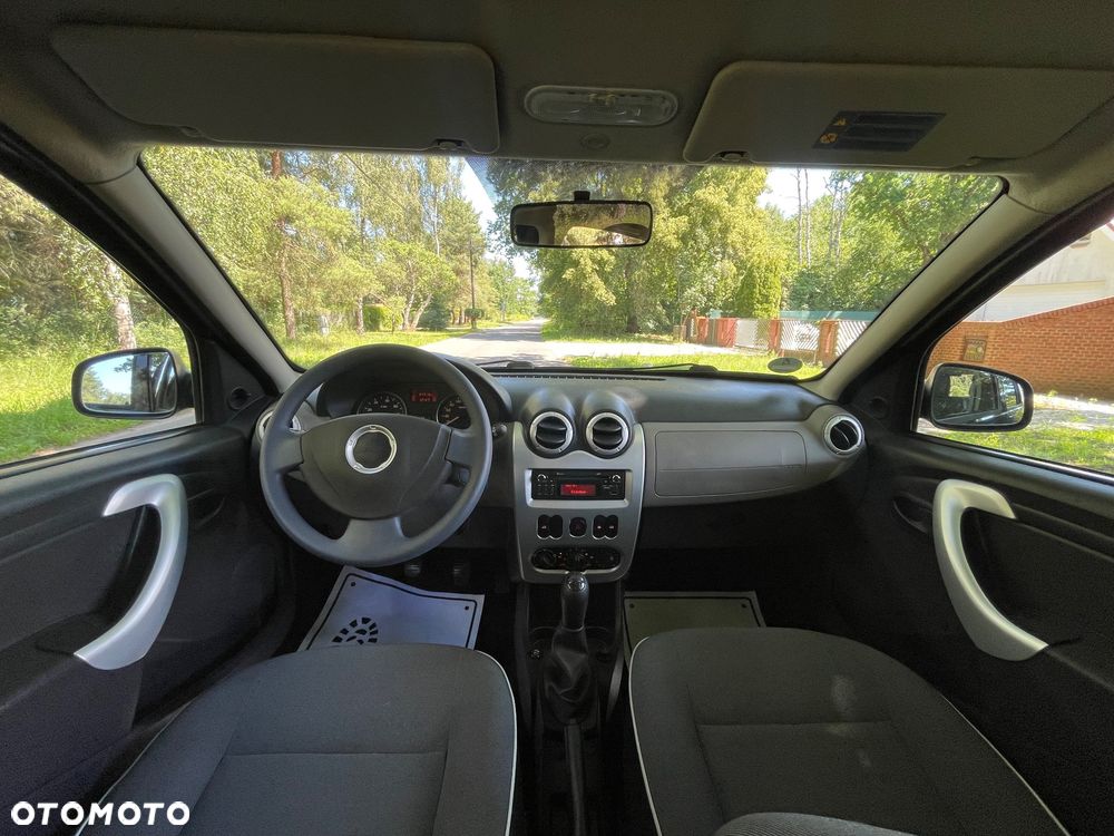 Dacia Sandero 1.2 16V Laureate - 20