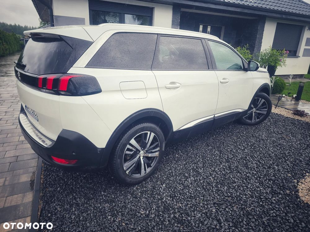 Peugeot 5008 1.2 PureTech Active S&S EAT6 - 7