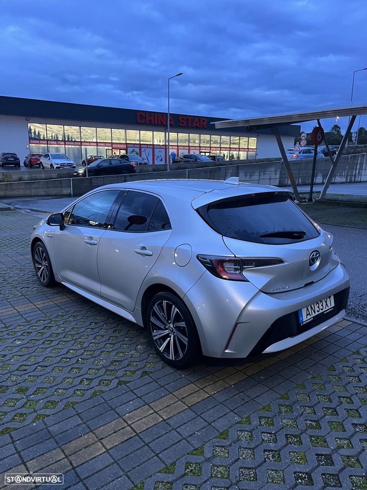 Toyota Corolla 1.8 Hybrid Comfort+P.Sport - 3
