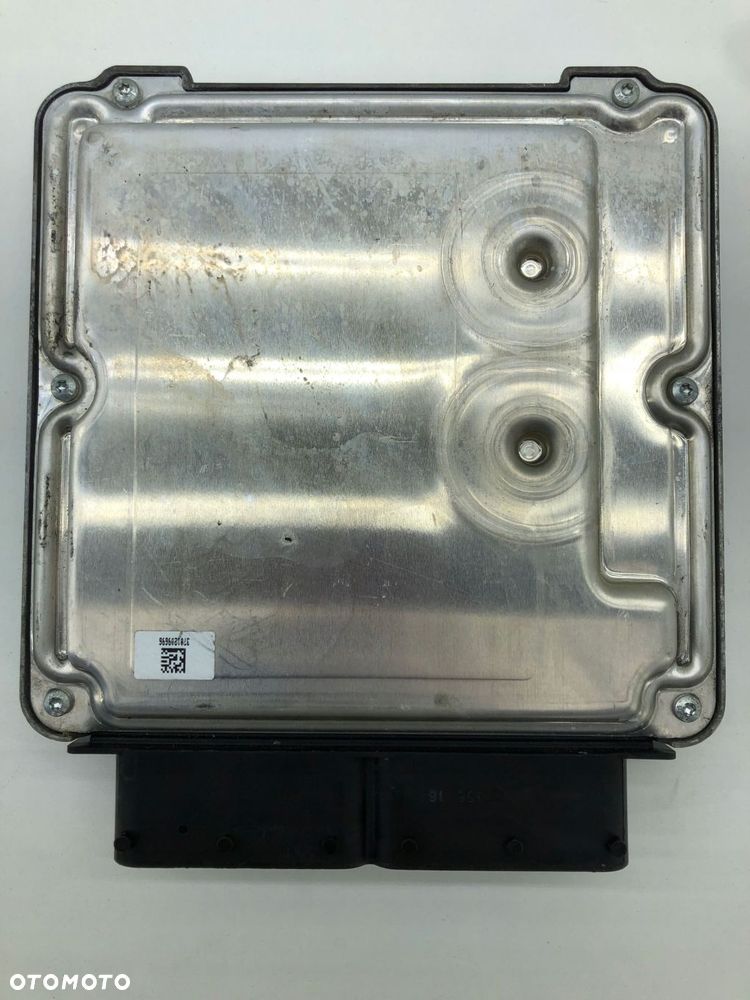 AUDI A4 B9 2.0 TFSI KOMPUTER SILNIKA 06L907309A - 3