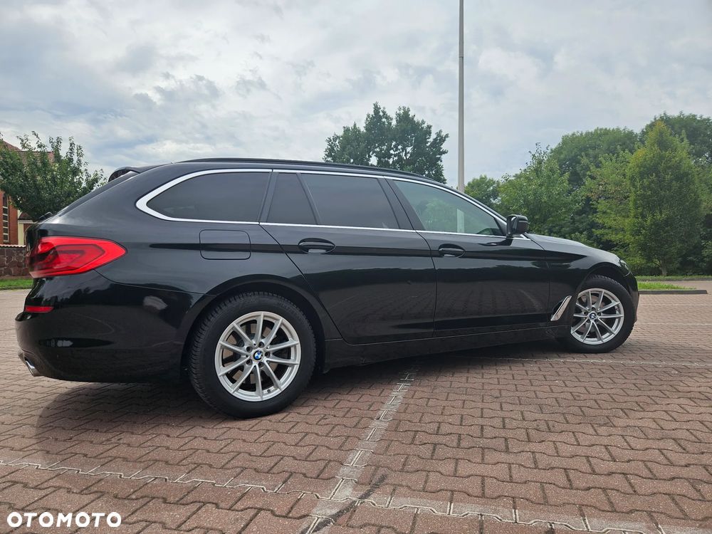 BMW Seria 5 520d Luxury Line - 6
