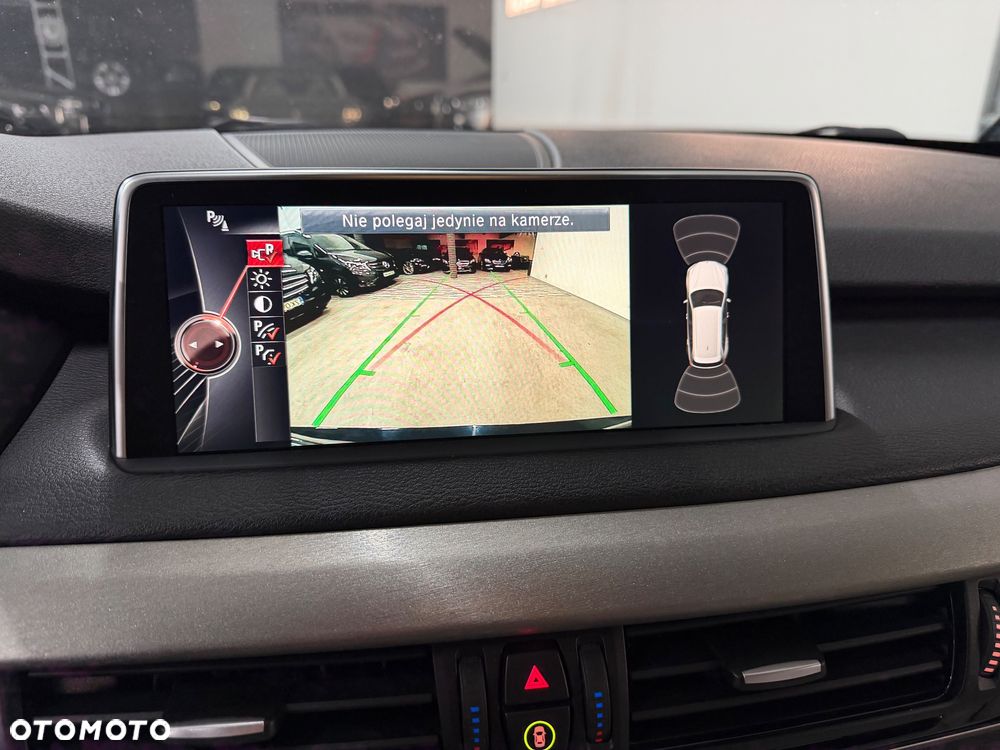 BMW X5 xDrive25d - 32