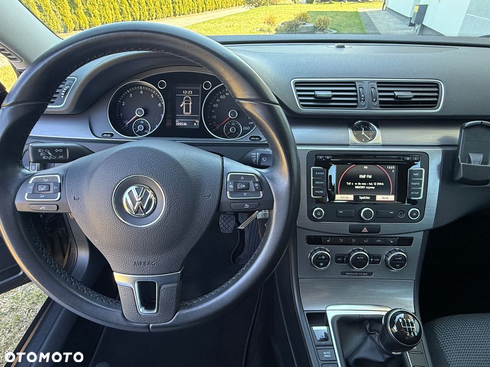 Volkswagen Passat 1.4 TSI BlueMotion Technology Comfortline - 13