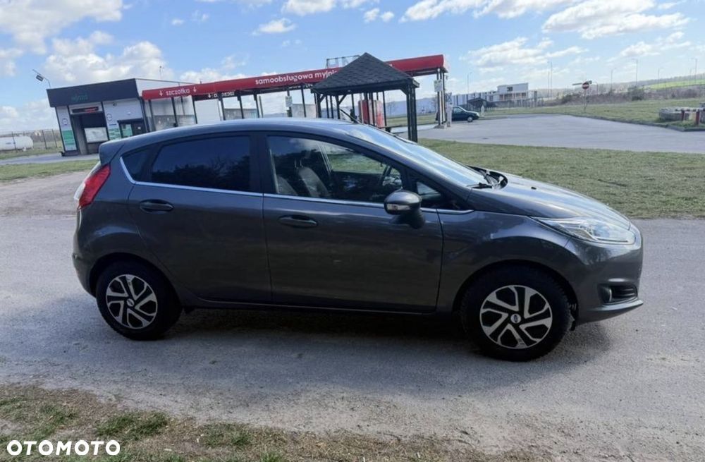 Ford Fiesta - 4