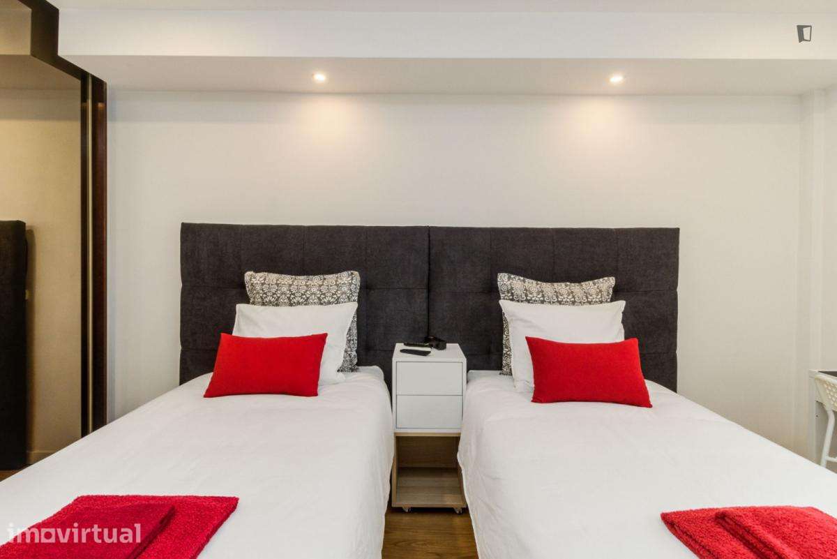 Apartamento com 4 quartos - localizado em Lisbon - Grande imagem: 3/27