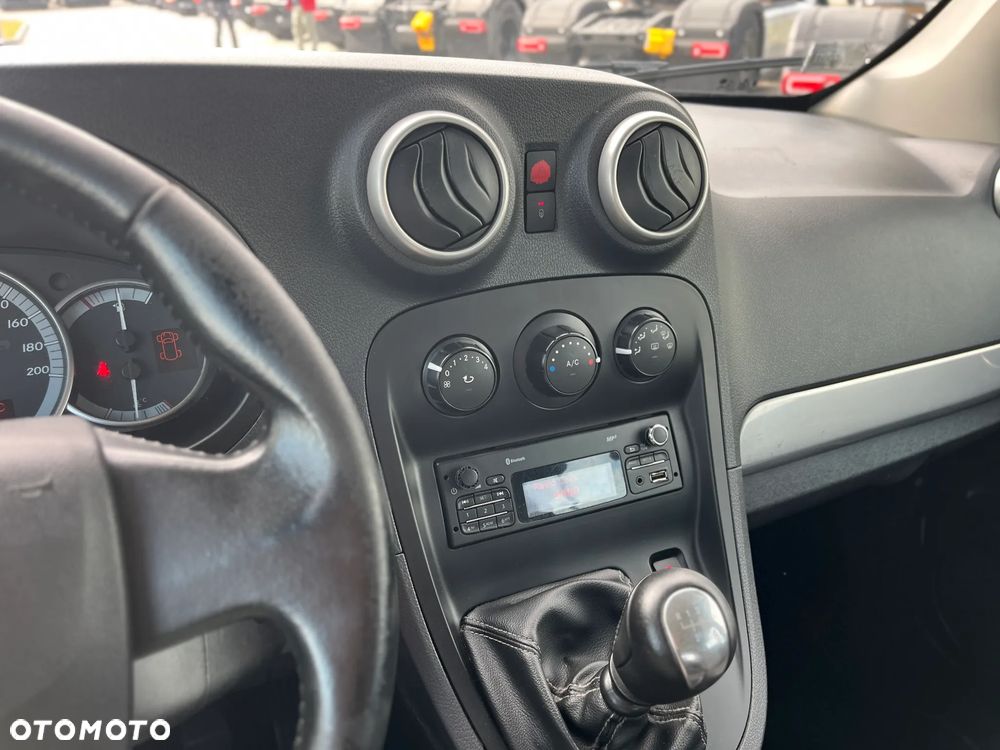 Mercedes-Benz Citan Kombi 415.703 - 17