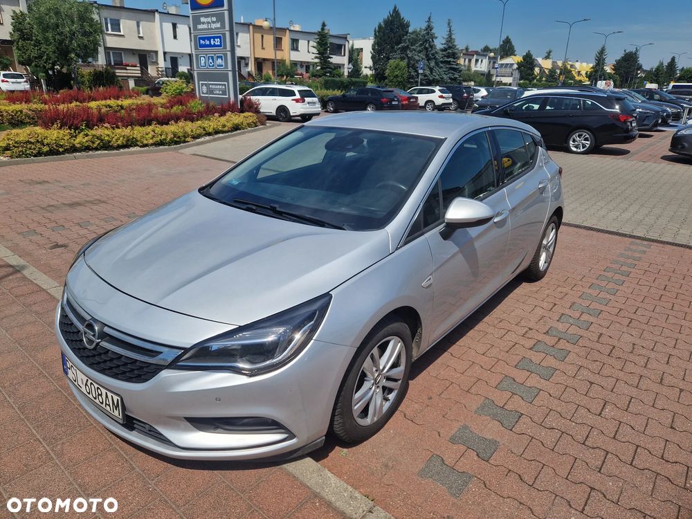 Opel Astra 1.4 T Dynamic S&S - 10