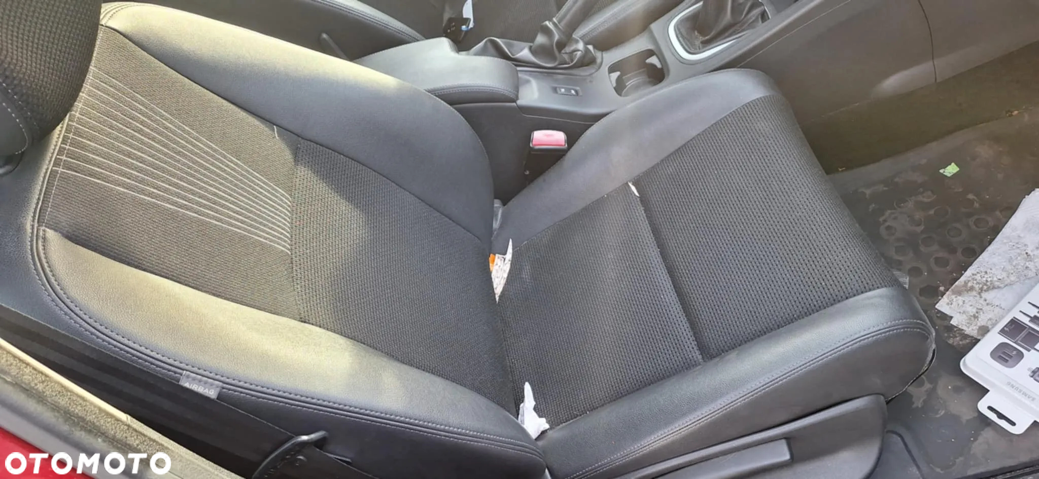 Renault MEGANE III HB fotel kanapa tył pół skóra - 2